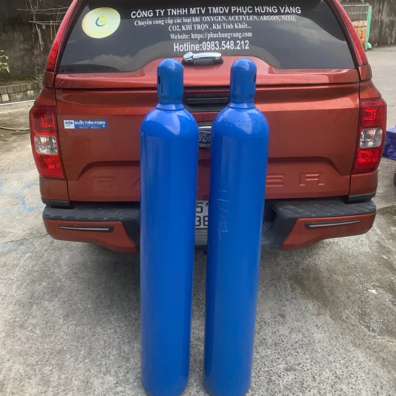 Hình ảnh thực tế bình khí co2 40 lít màu xanh tiêu chuẩn, vỏ thép chất lượng cao.